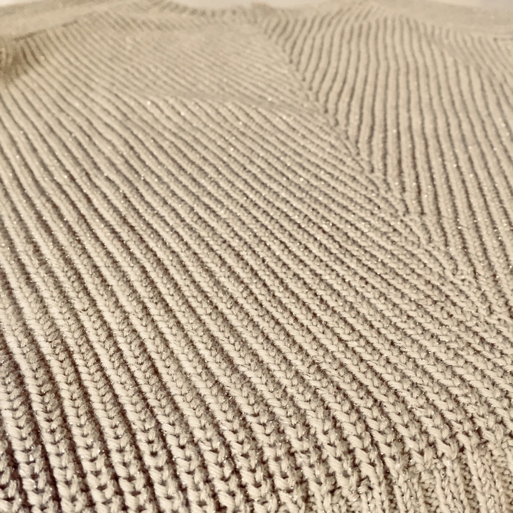 🆕 Banana Republic Lurex Sweater - Picture 4 of 8